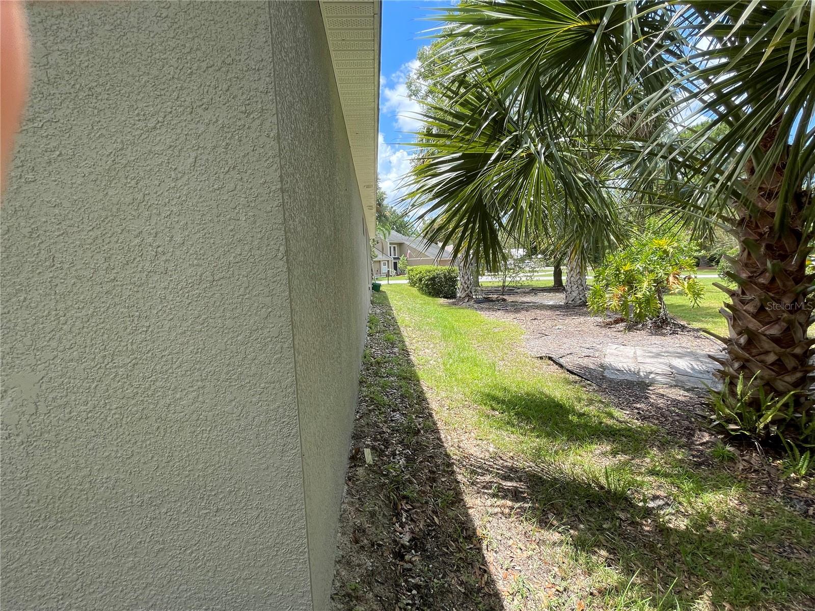 Image 34 of 39 For 2711 Kingfisher Village