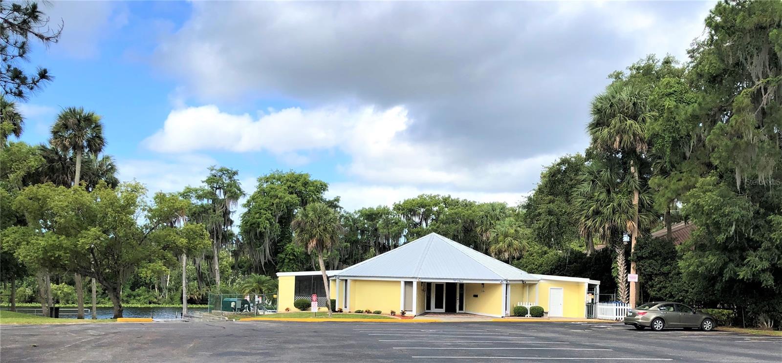 Image 35 of 39 For 2711 Kingfisher Village