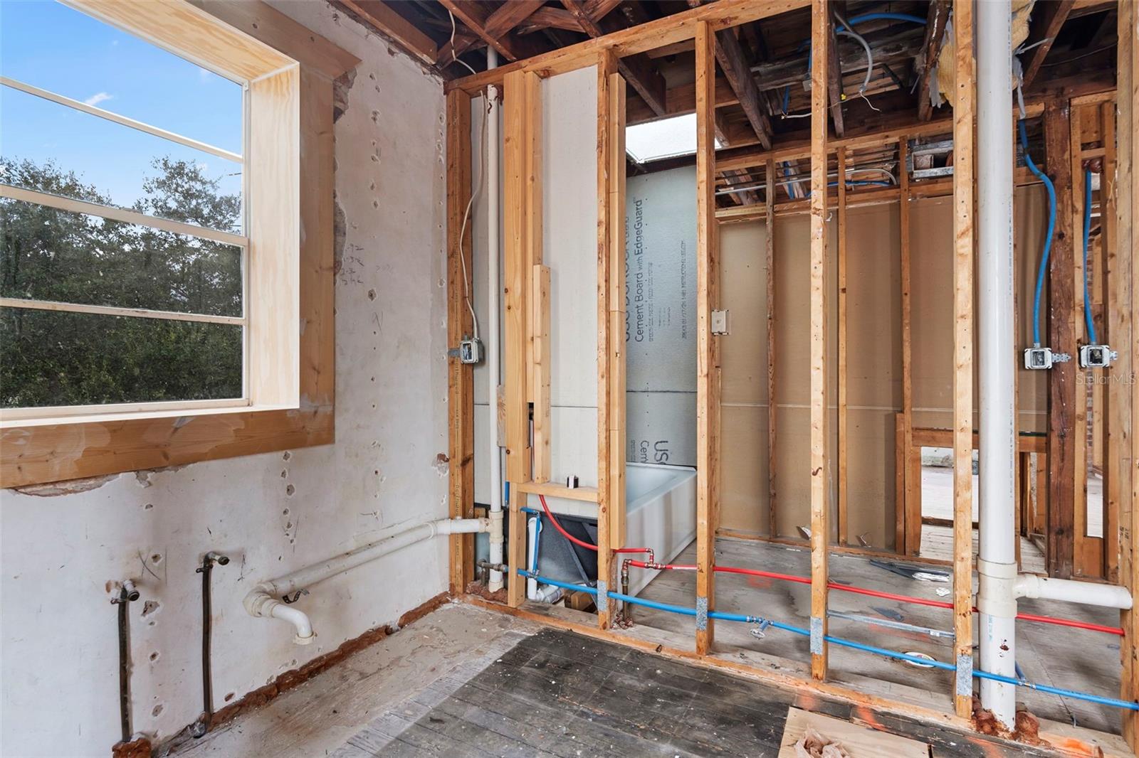 Image 18 of 65 For 204 Magnolia Street