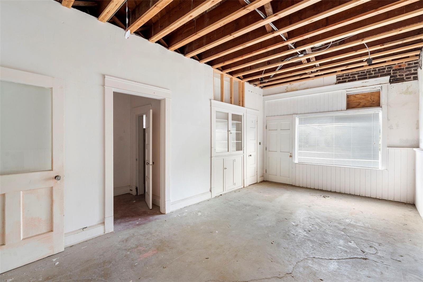 Image 45 of 65 For 204 Magnolia Street