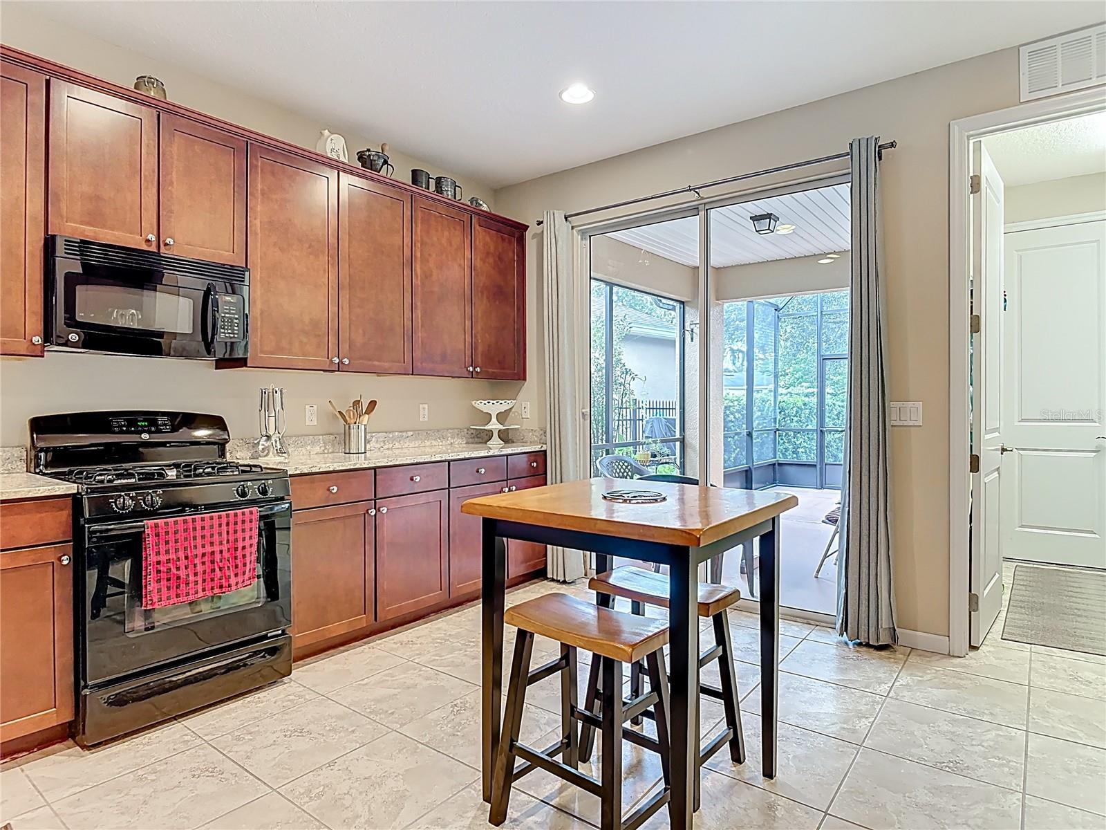 Image 31 of 68 For 231 Wellisford Way