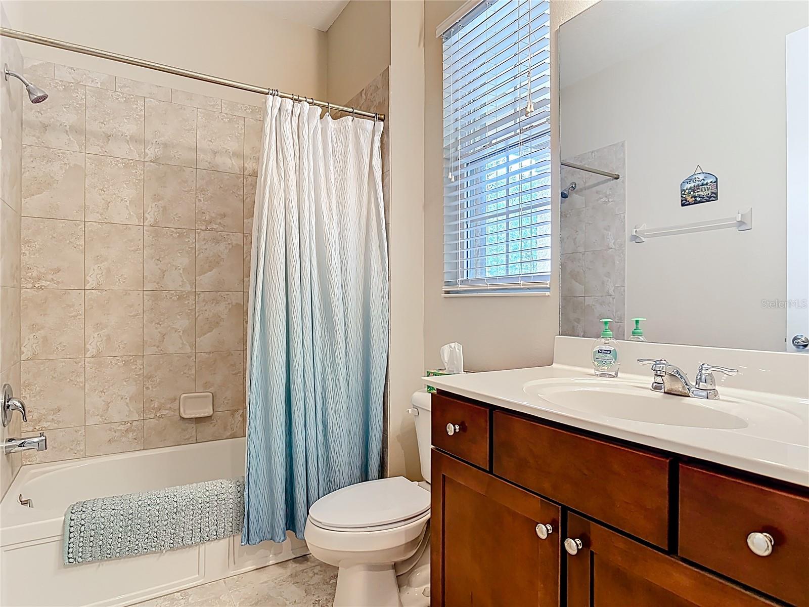 Image 38 of 68 For 231 Wellisford Way