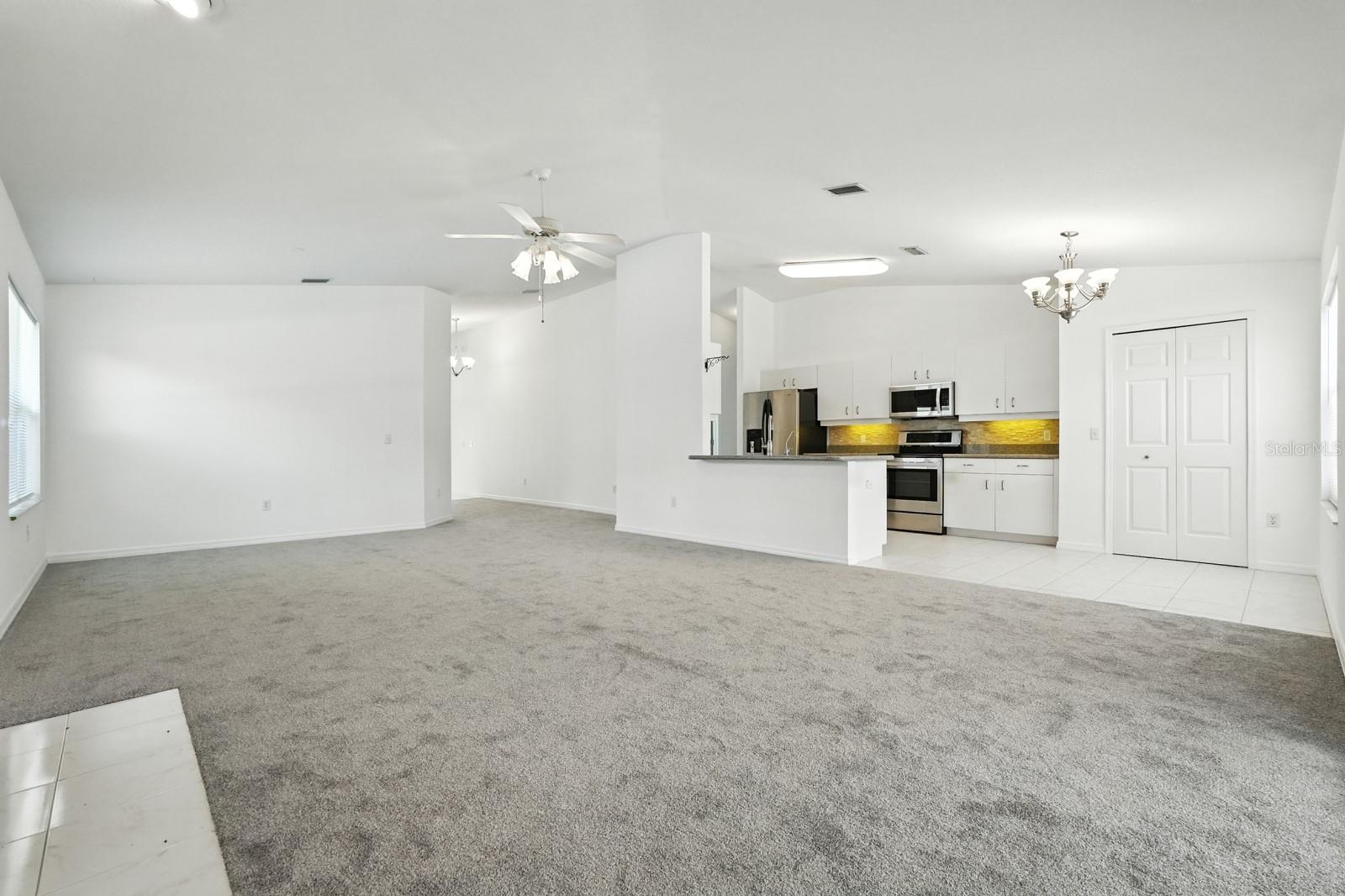 Image 10 of 49 For 6096 Jasmine Vine Drive