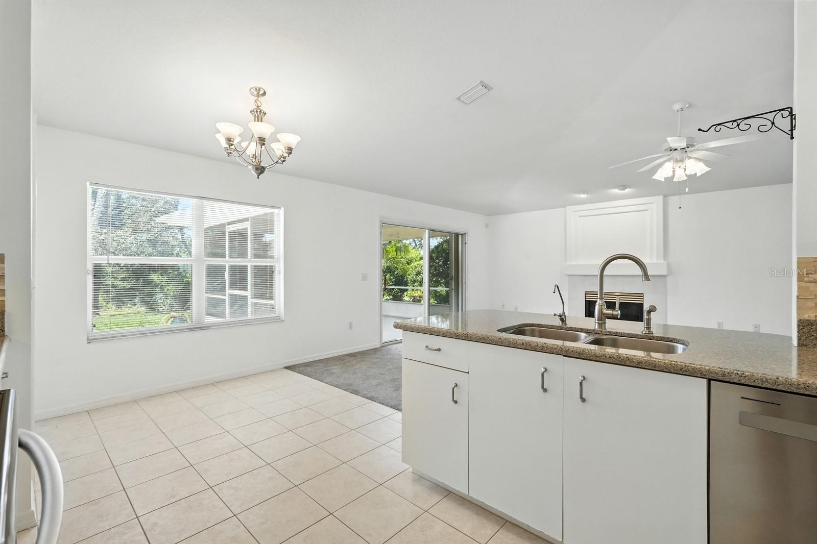 Image 14 of 49 For 6096 Jasmine Vine Drive