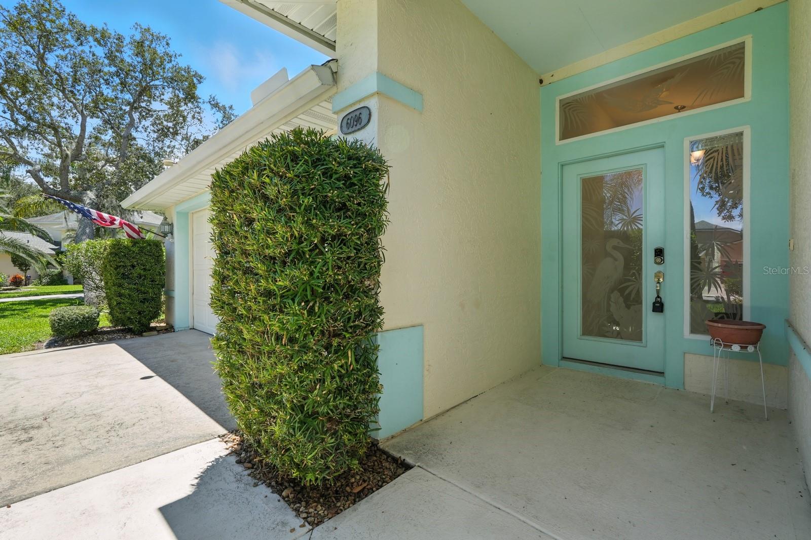 Image 5 of 49 For 6096 Jasmine Vine Drive