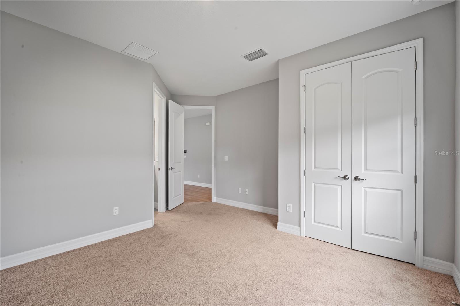 Image 12 of 55 For 535 Giovanni Road Nw