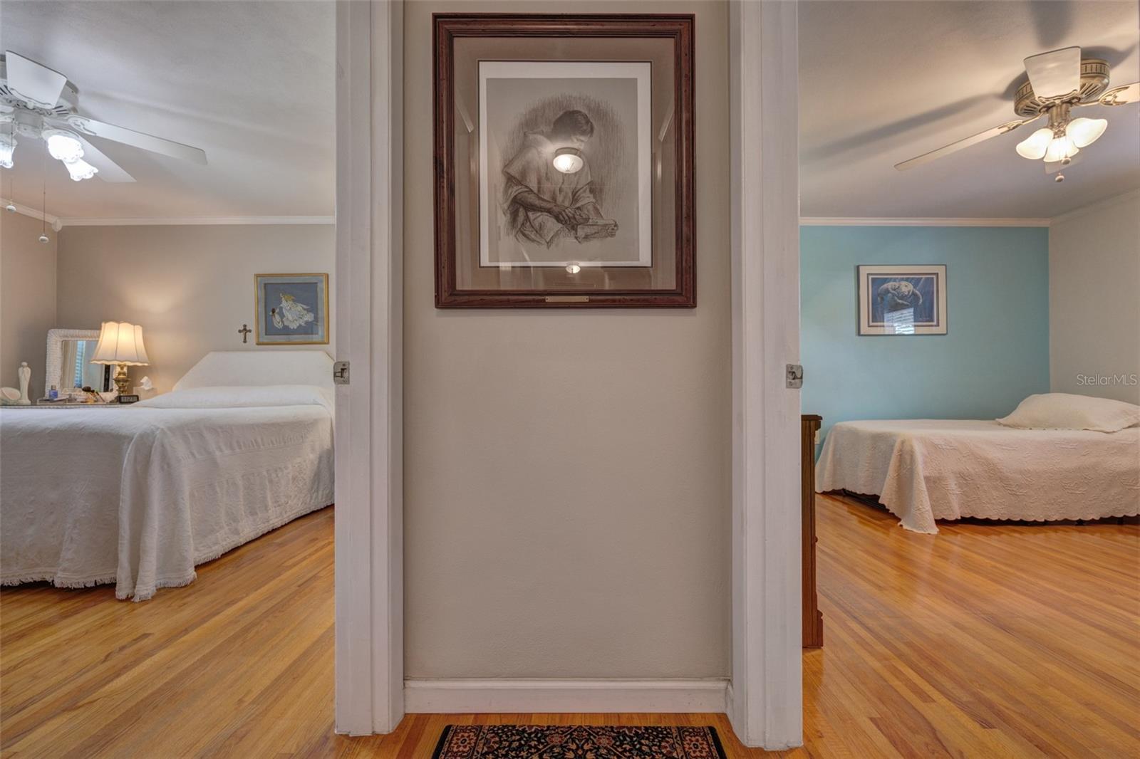 Listing photo id 38 for 709 Pine Tree Court
