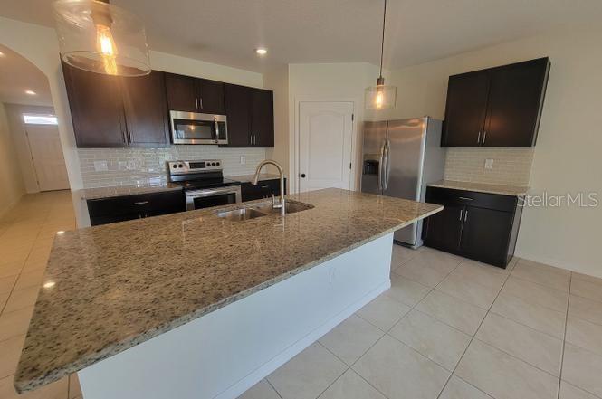 Image 4 of 5 For 842 Guadalupe Drive