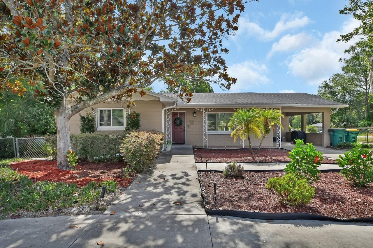 Details for 401 Mcdonald Avenue, DELAND, FL 32724