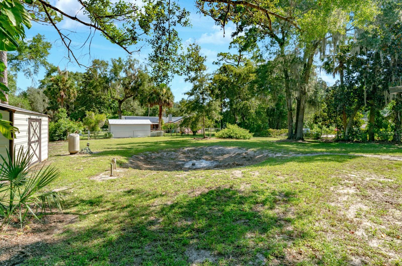Image 10 of 45 For 225 Retta Street