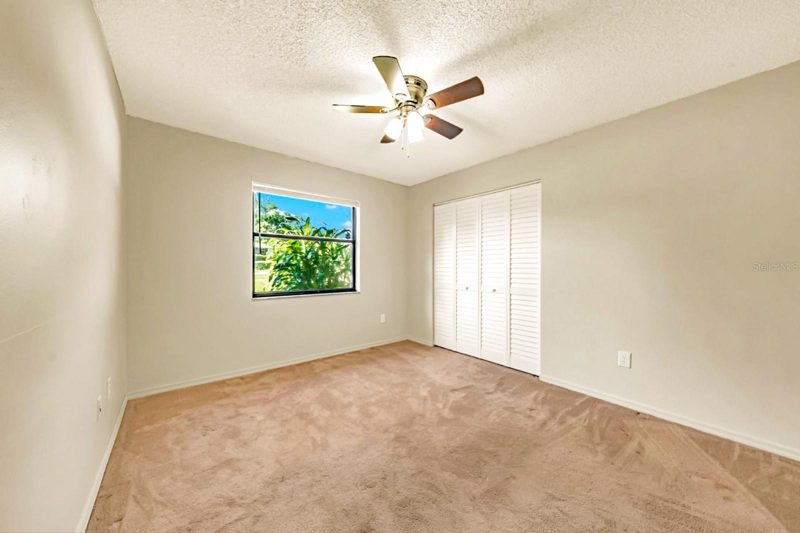 Image 33 of 45 For 225 Retta Street