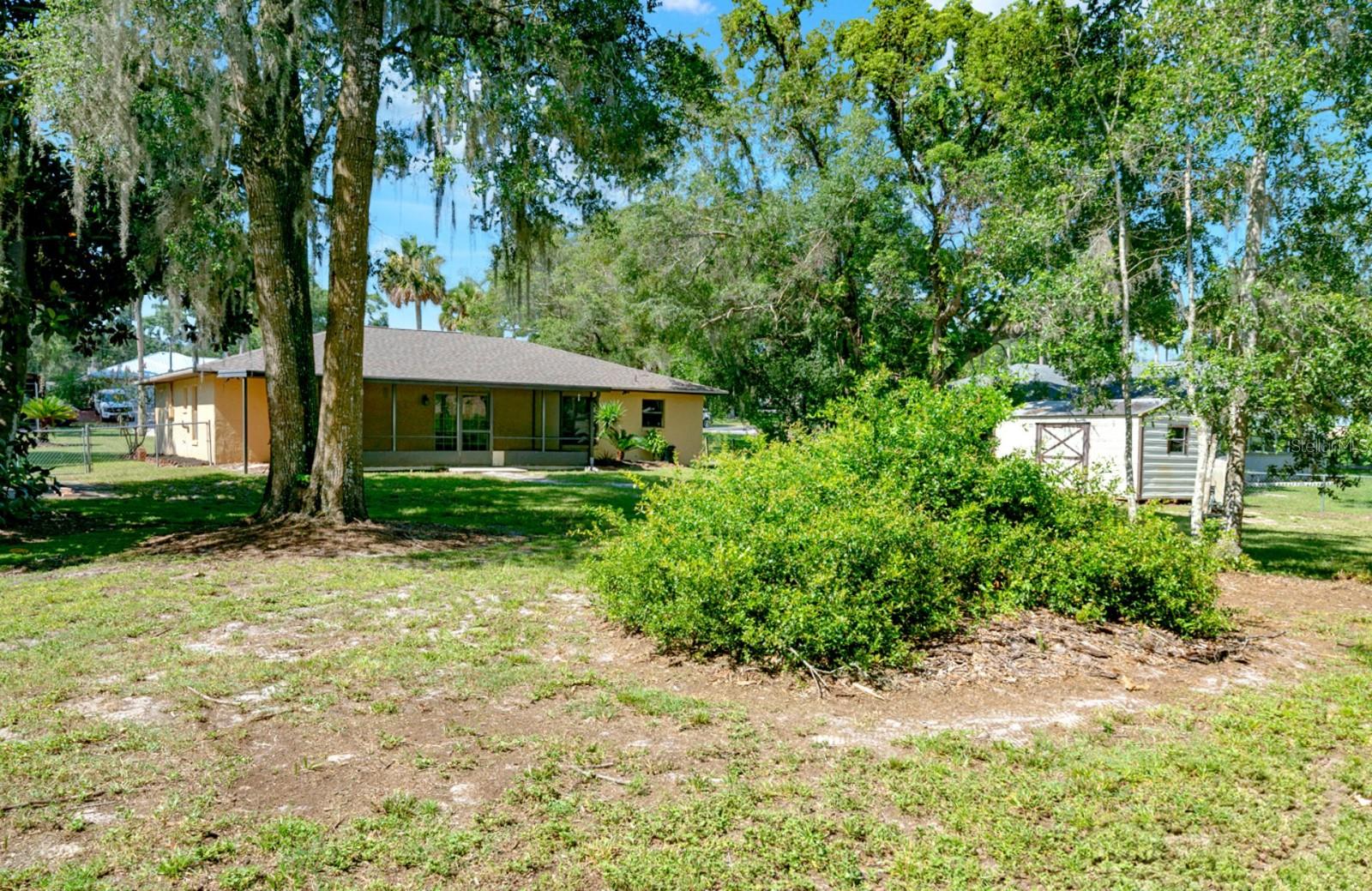 Image 8 of 45 For 225 Retta Street