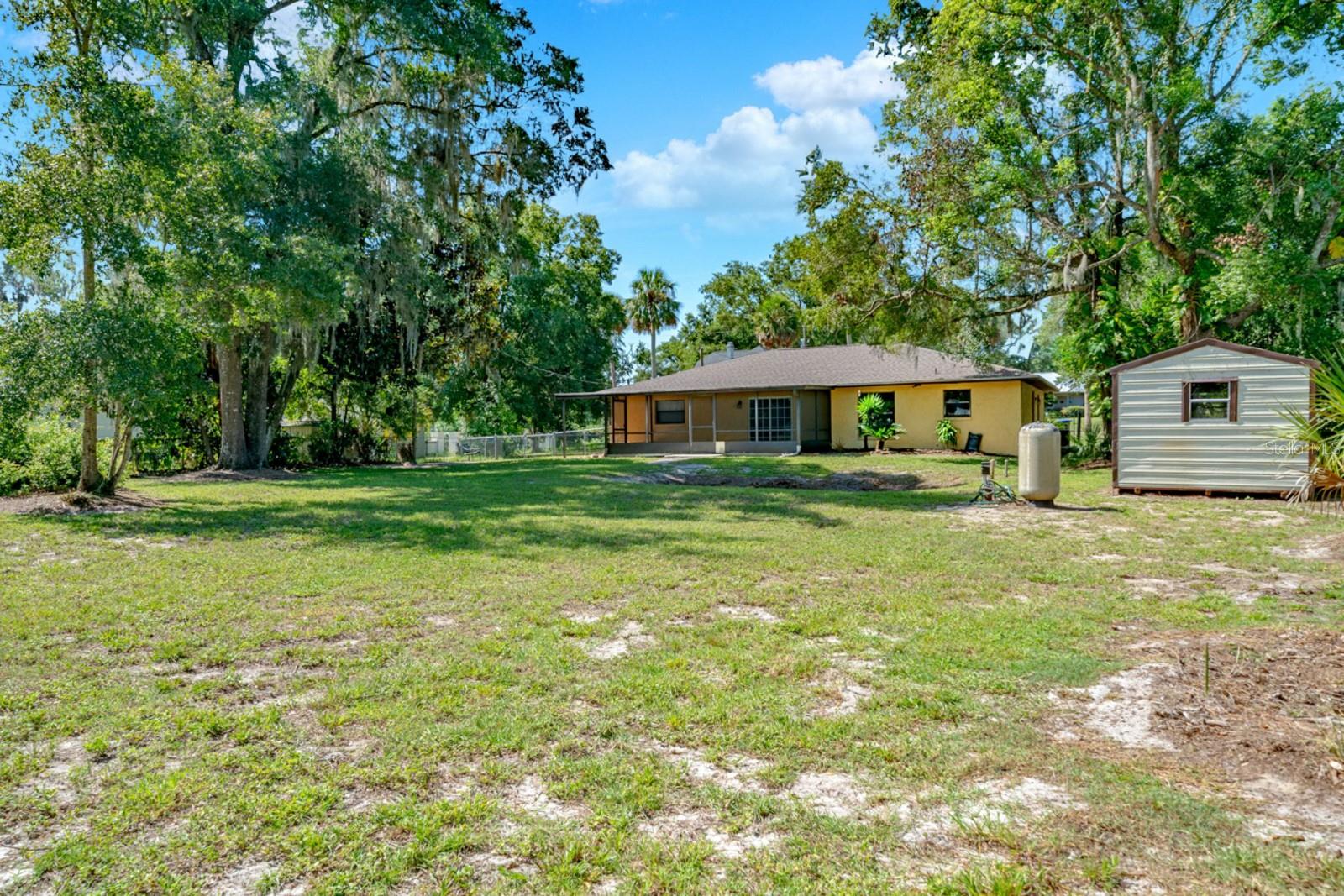 Image 9 of 45 For 225 Retta Street