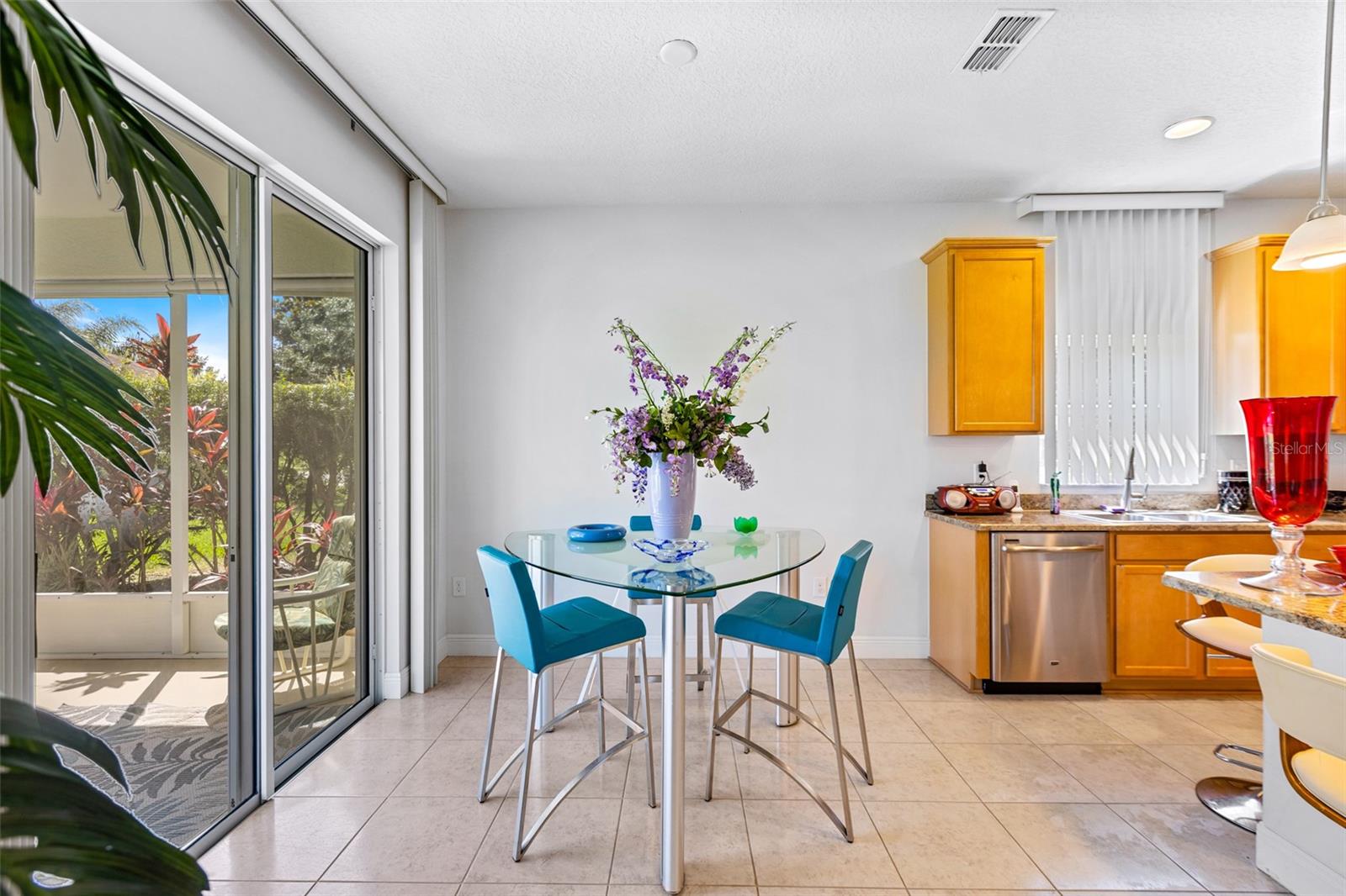 Image 10 of 50 For 1248 Girog Avenue