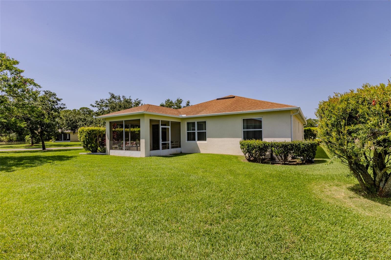 Image 27 of 50 For 1248 Girog Avenue