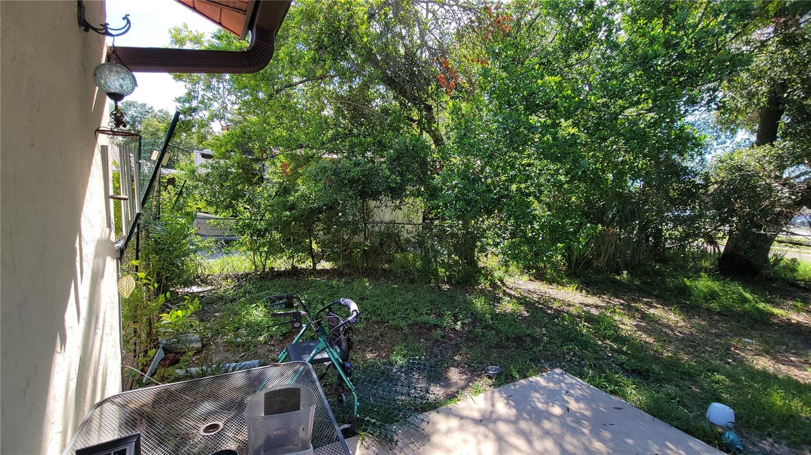 Image 38 of 39 For 907 Marlboro Dr
