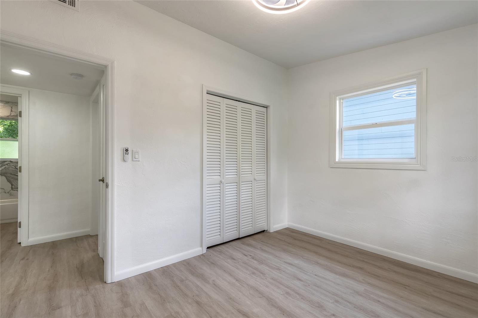Image 10 of 21 For 619 Aberdeen Street