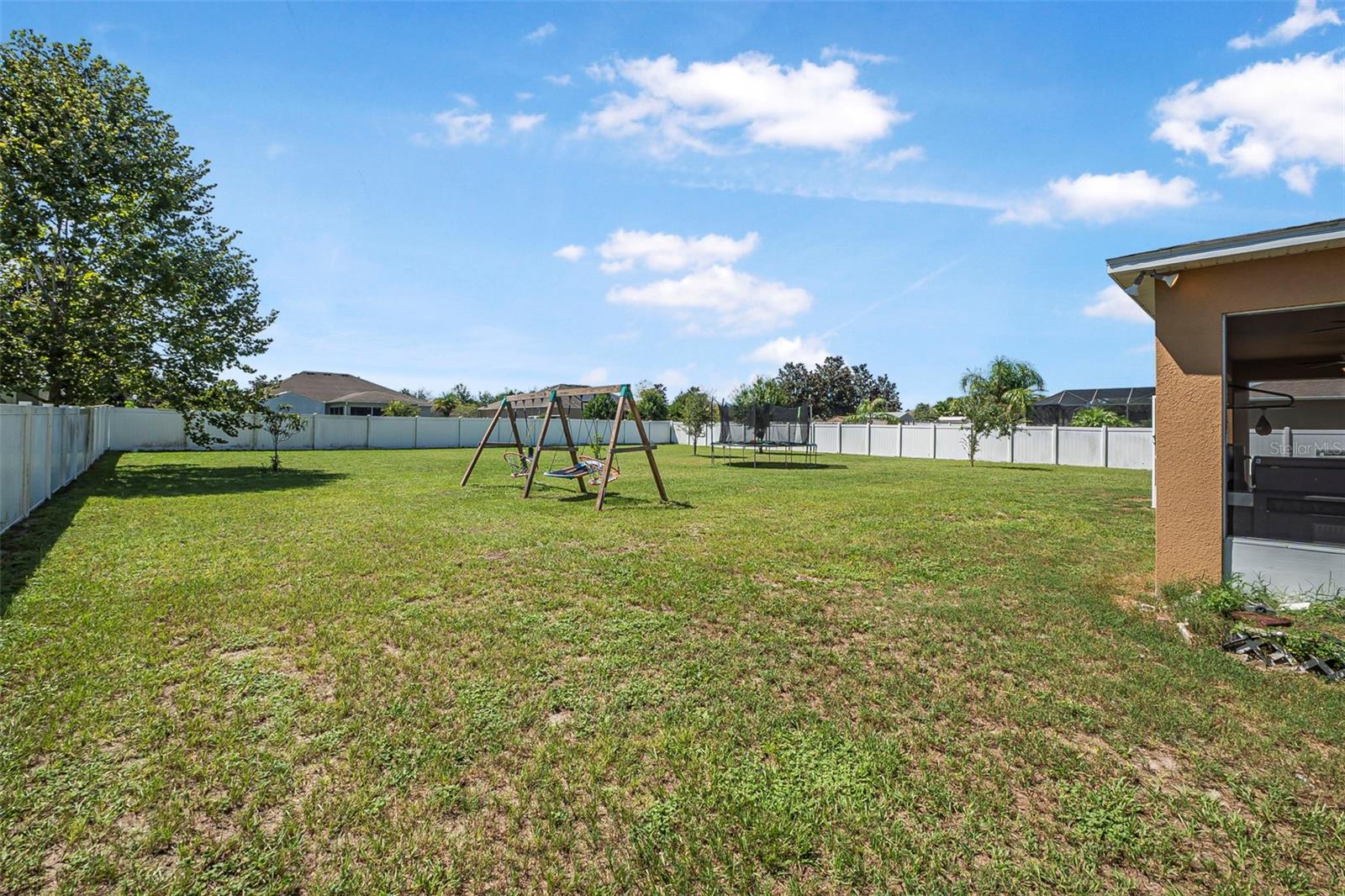 Image 6 of 51 For 120 Los Arbor Drive