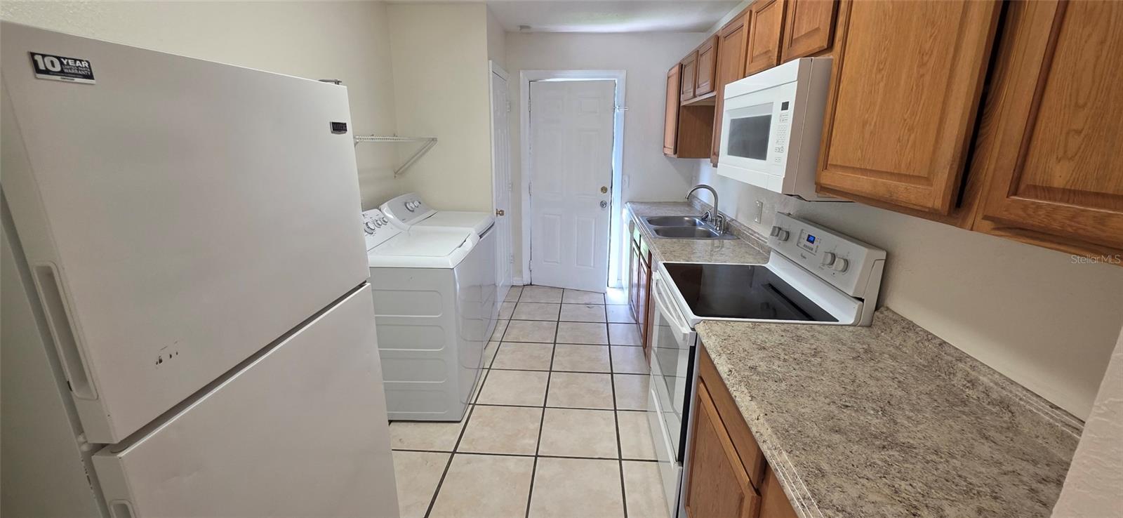 Image 4 of 18 For 605 Northlake Boulevard 59