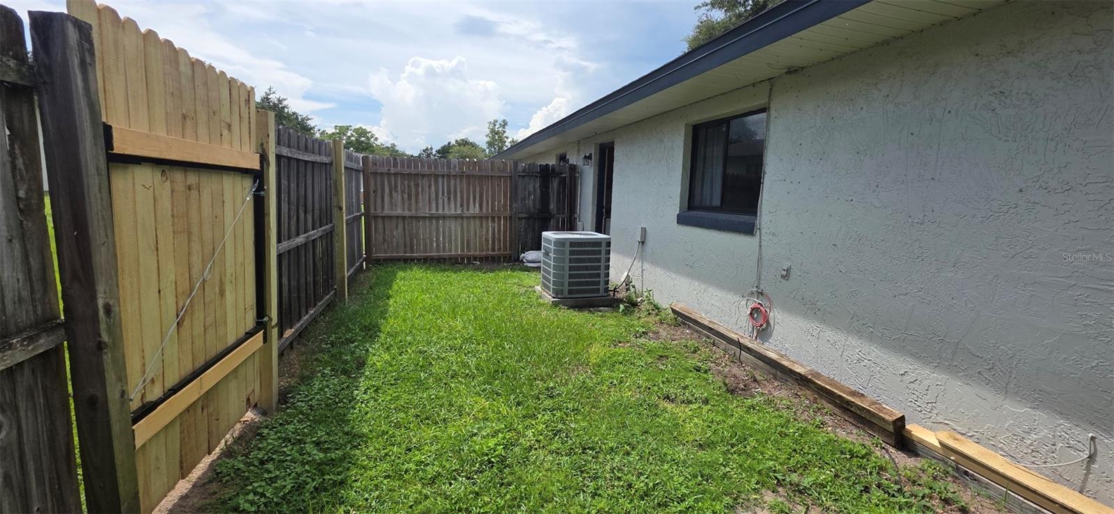 Image 7 of 18 For 605 Northlake Boulevard 59