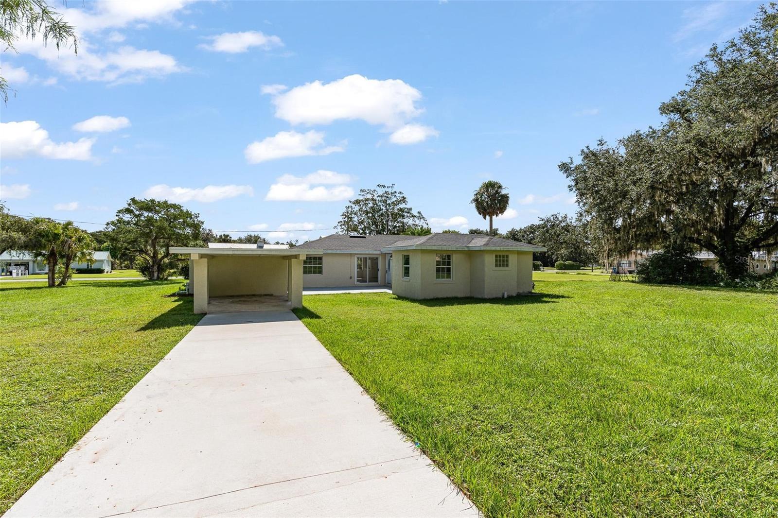 Image 33 of 40 For 1518 Lakeside Drive