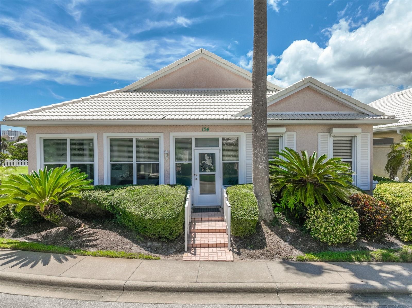 Image 2 of 49 For 154 Key Colony Court