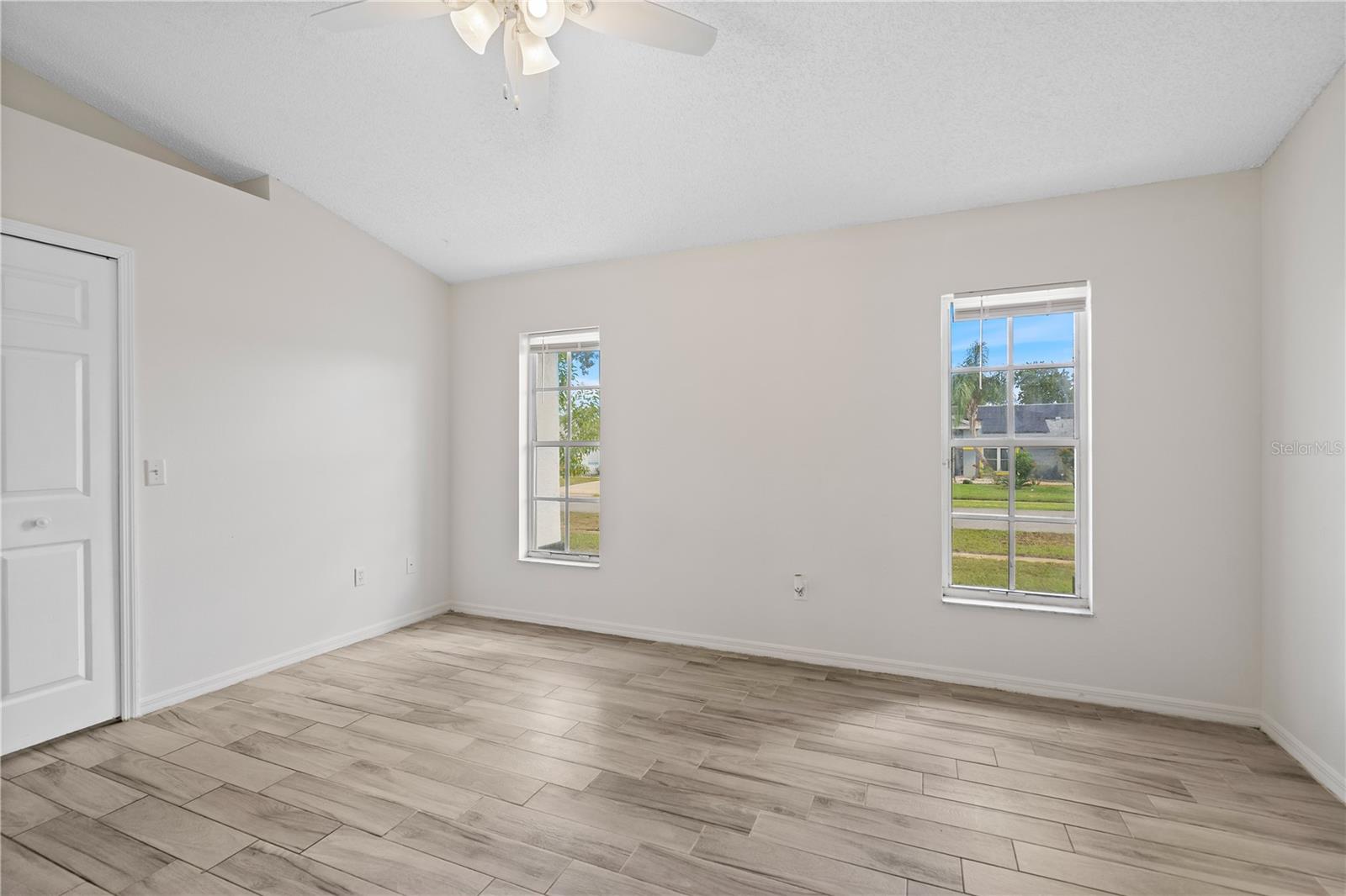 Image 30 of 58 For 730 Independence Drive