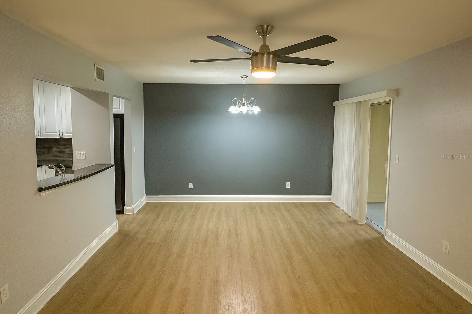 Image 4 of 12 For 110 Cypress Woods Court 2b