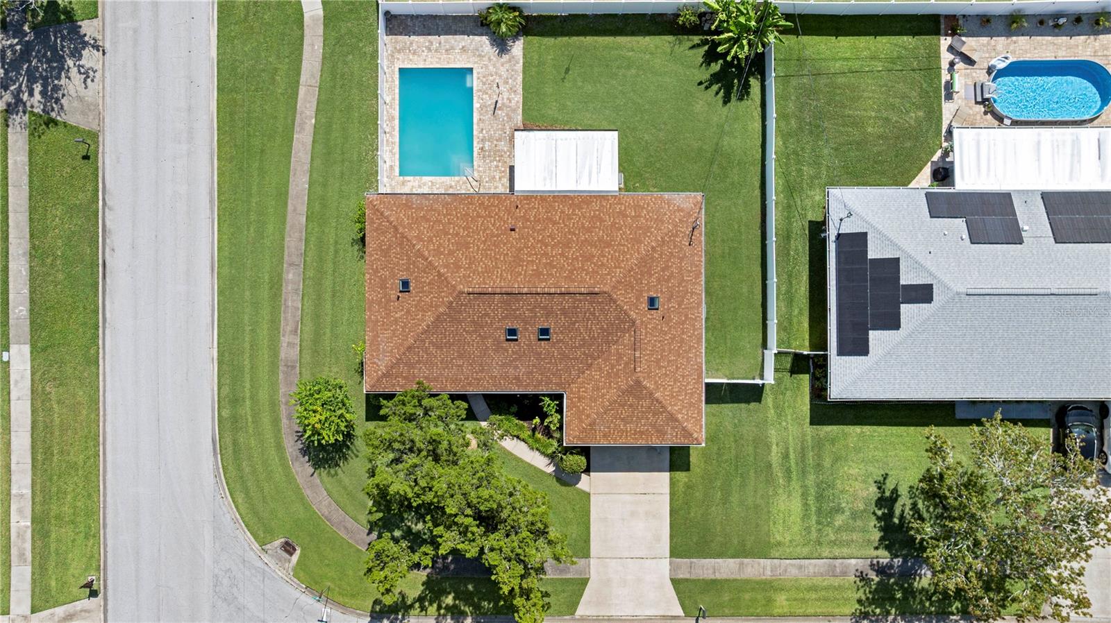 Image 3 of 40 For 1982 Menger Circle