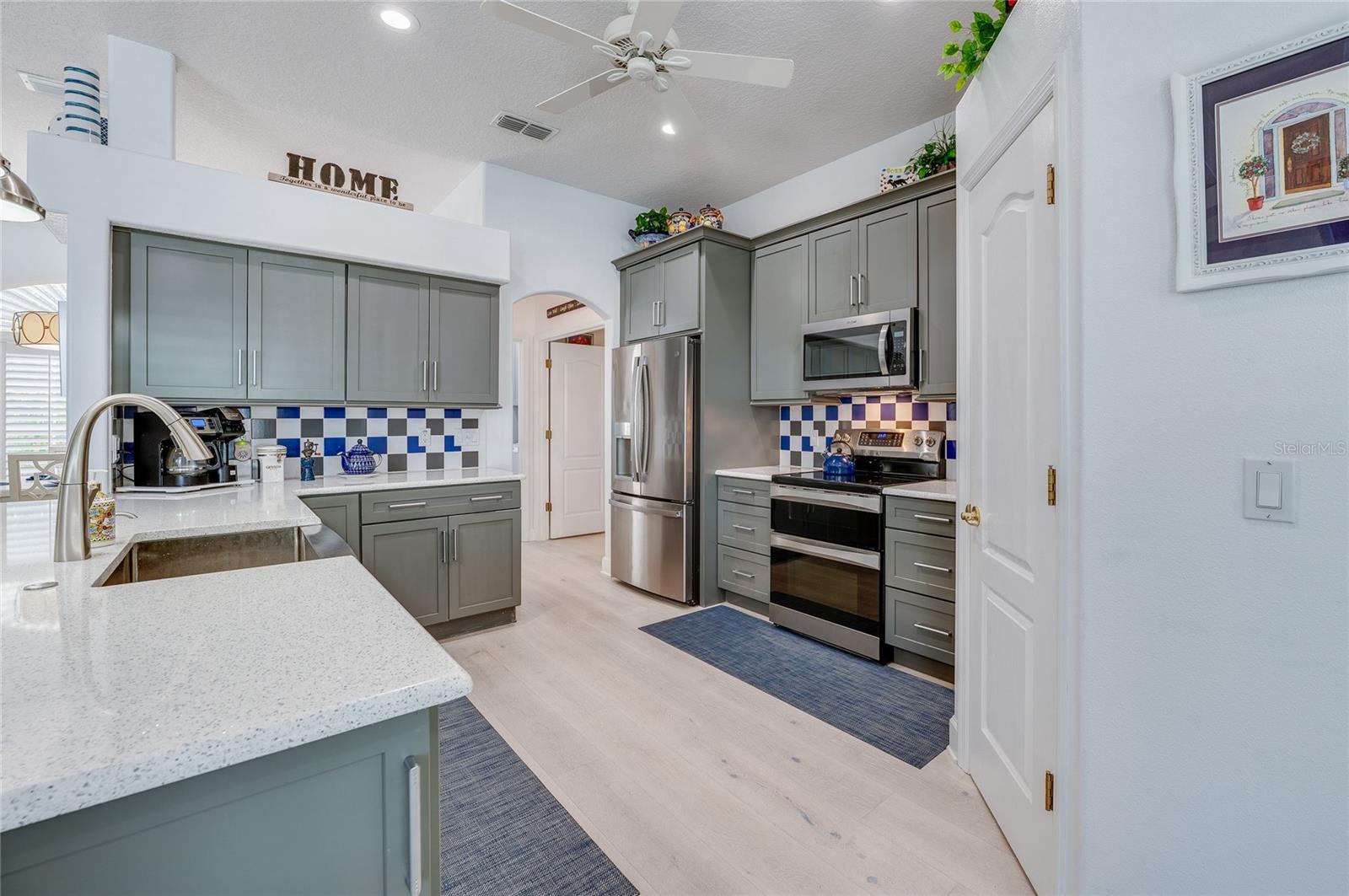 Image 4 of 54 For 132 Zaharias Circle