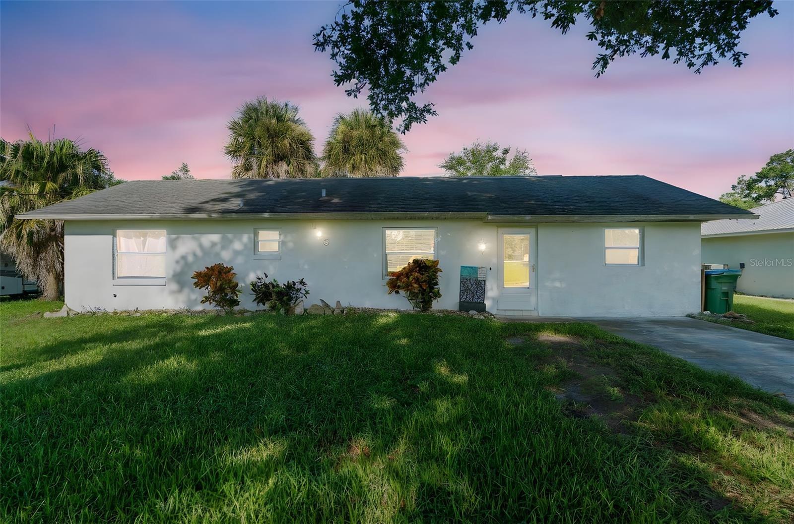 Image 16 of 23 For 125 Gaines Street