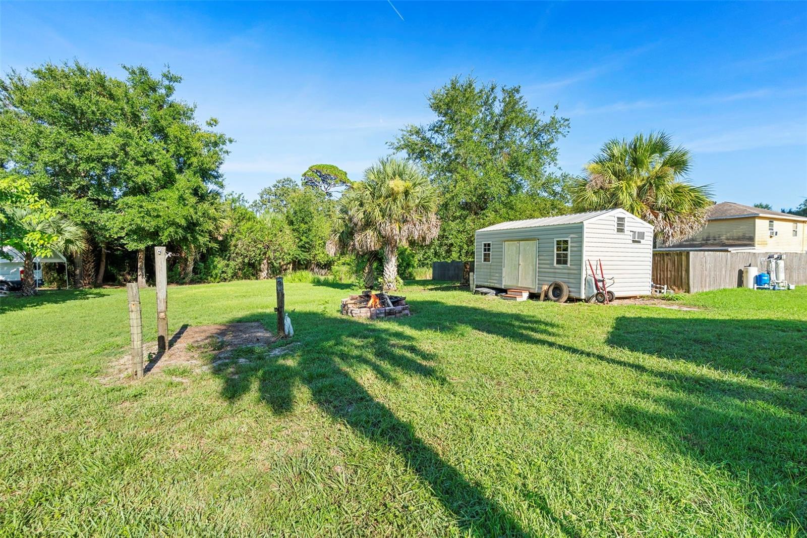 Image 17 of 23 For 125 Gaines Street