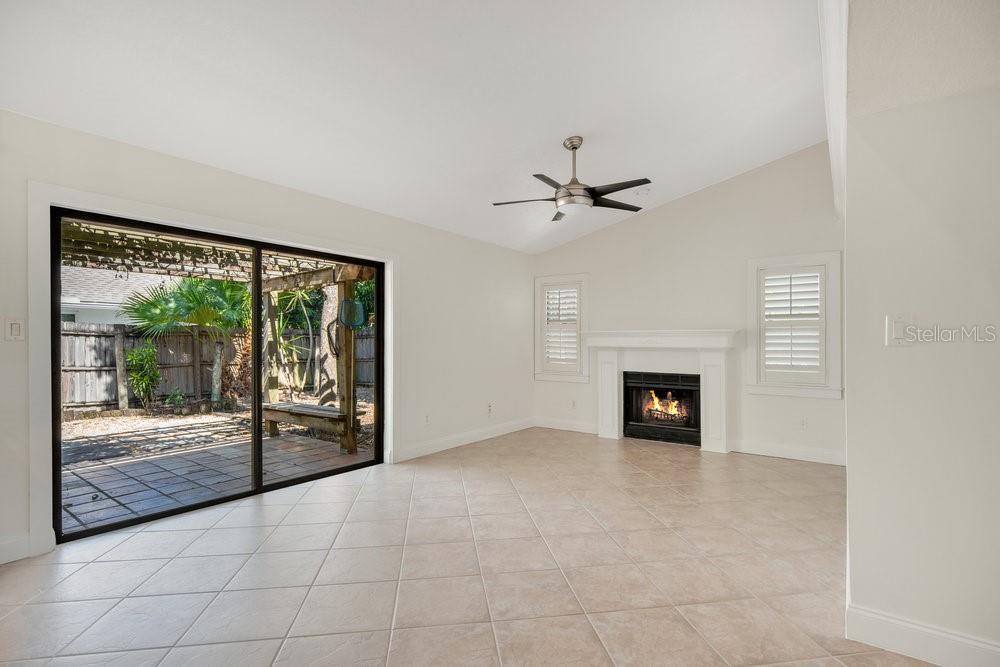 Image 6 of 34 For 1763 Lady Slipper Circle