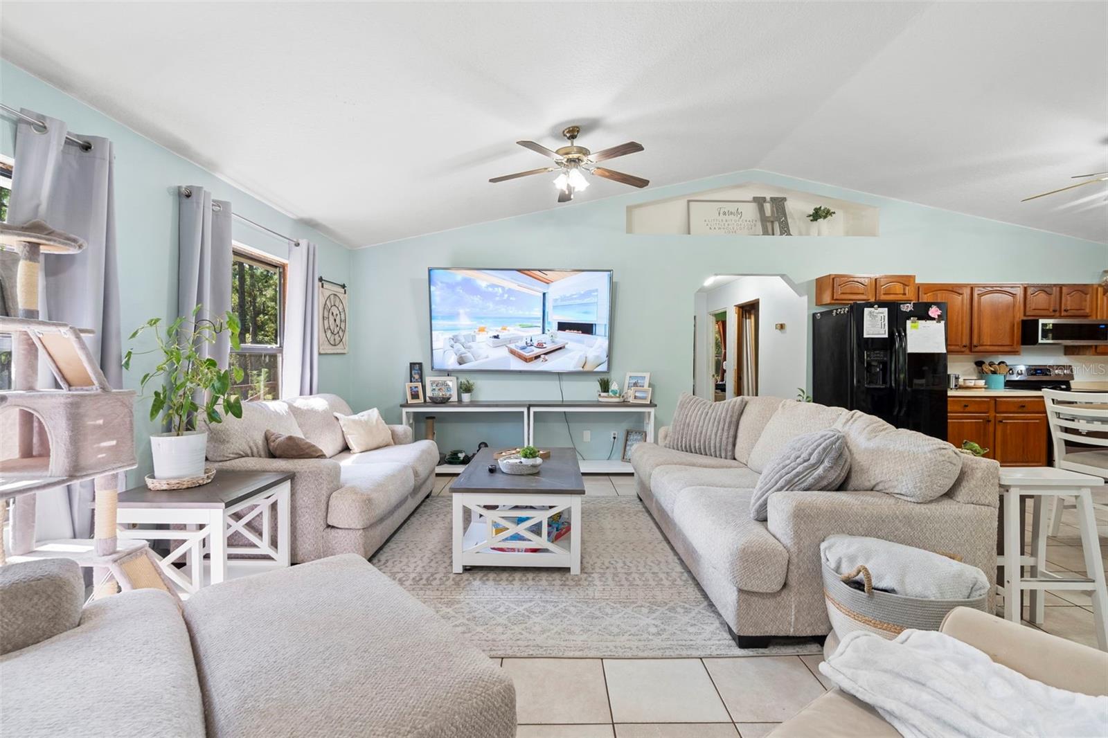 Image 33 of 40 For 3061 Pinelock Drive