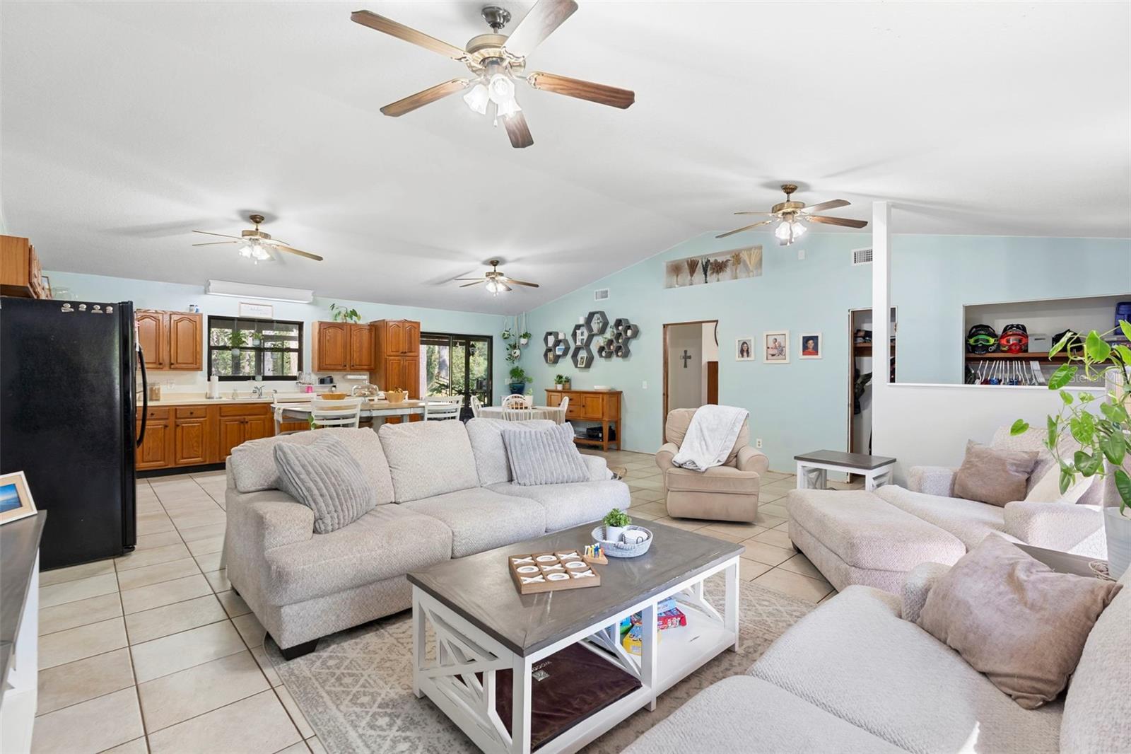 Image 34 of 40 For 3061 Pinelock Drive