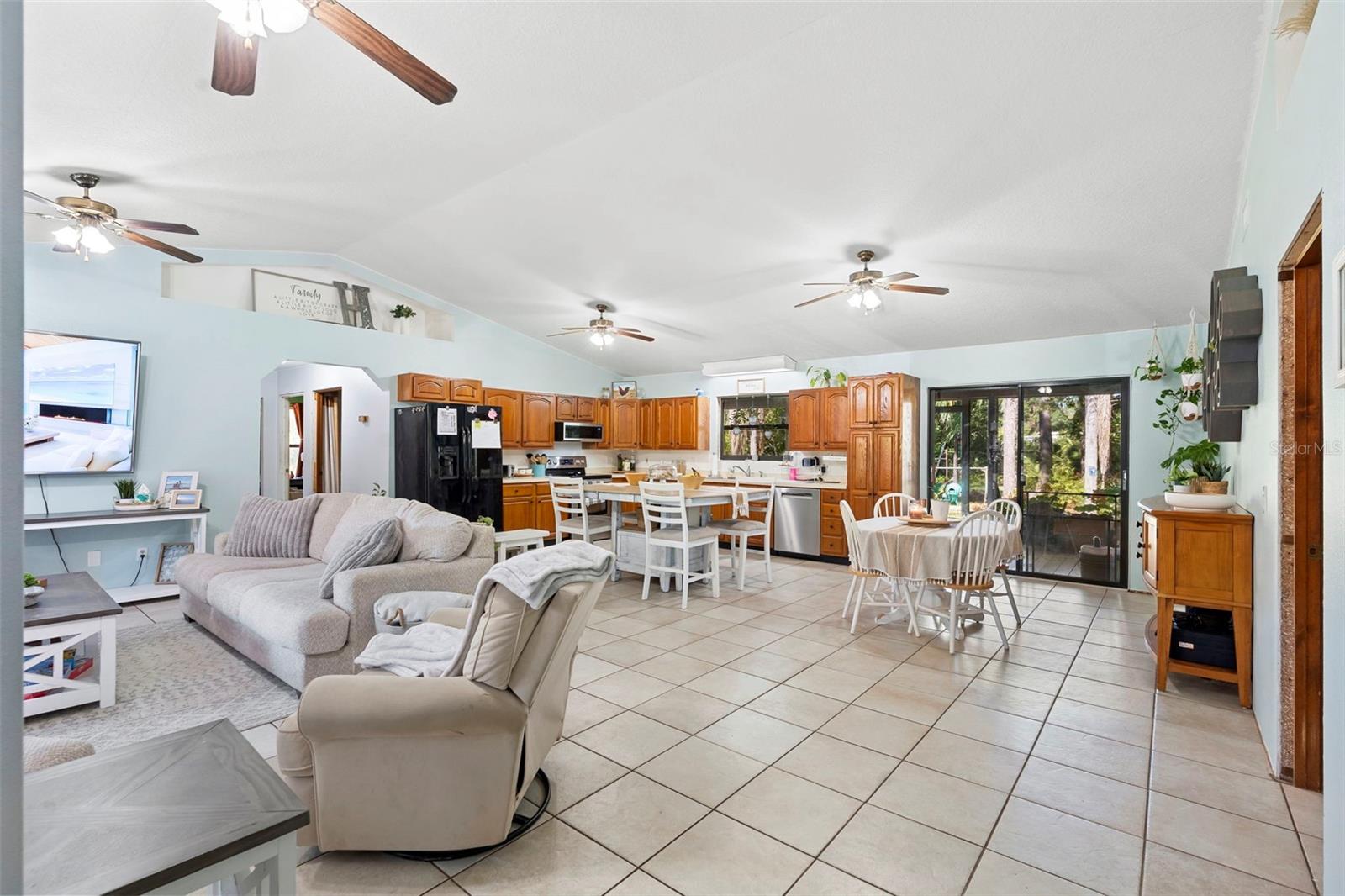 Image 35 of 40 For 3061 Pinelock Drive