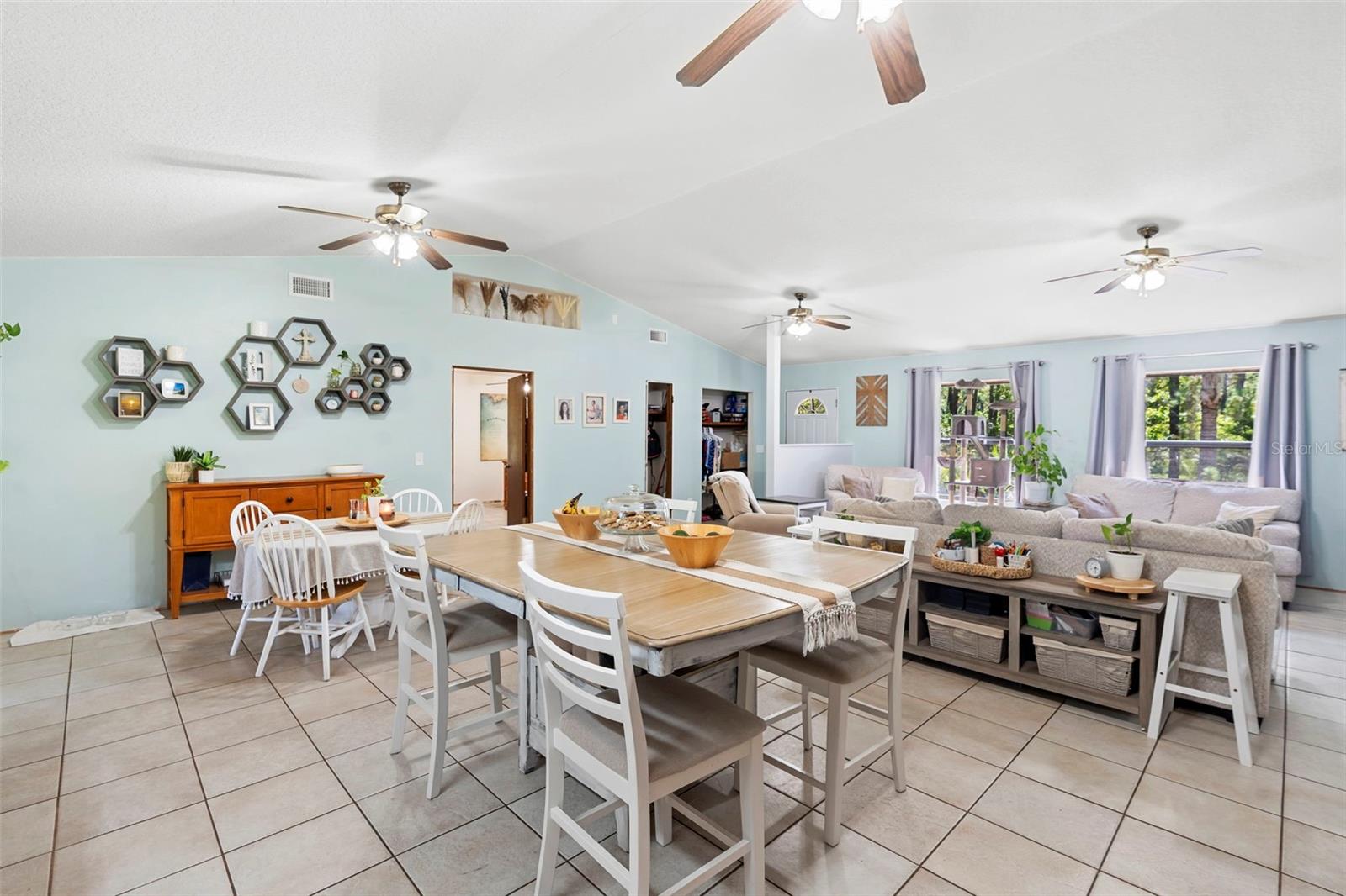 Image 4 of 40 For 3061 Pinelock Drive