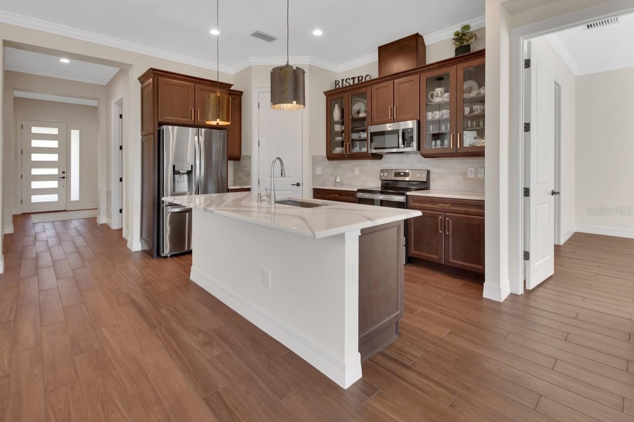 Image 8 of 37 For 6287 Woodhaven Village Drive