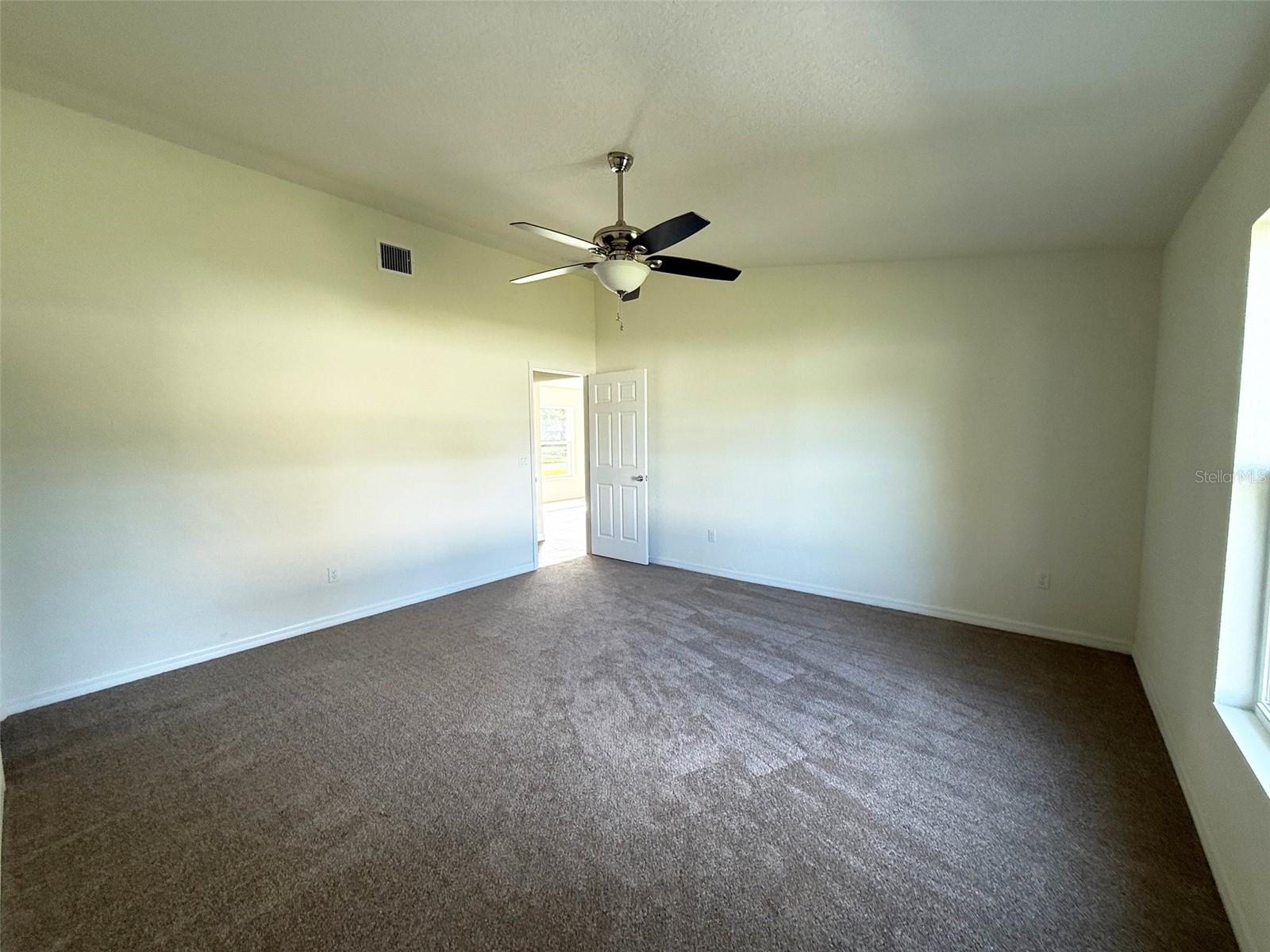 Image 12 of 22 For 3046 Woodland Drive
