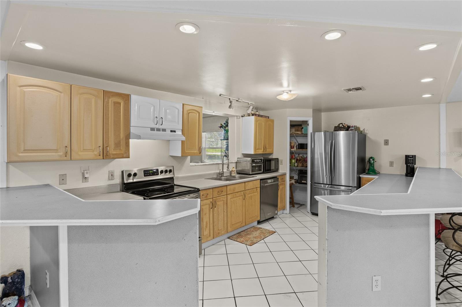Image 10 of 63 For 2323 Goodman Road