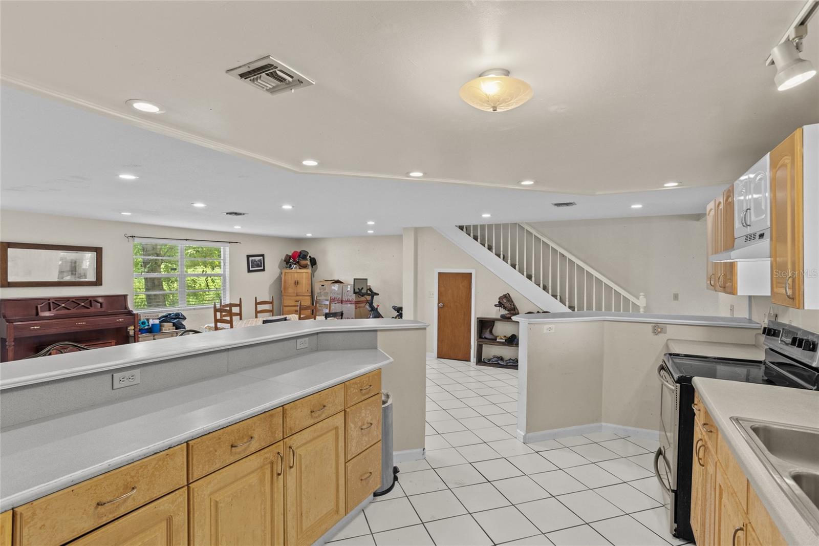 Image 11 of 63 For 2323 Goodman Road