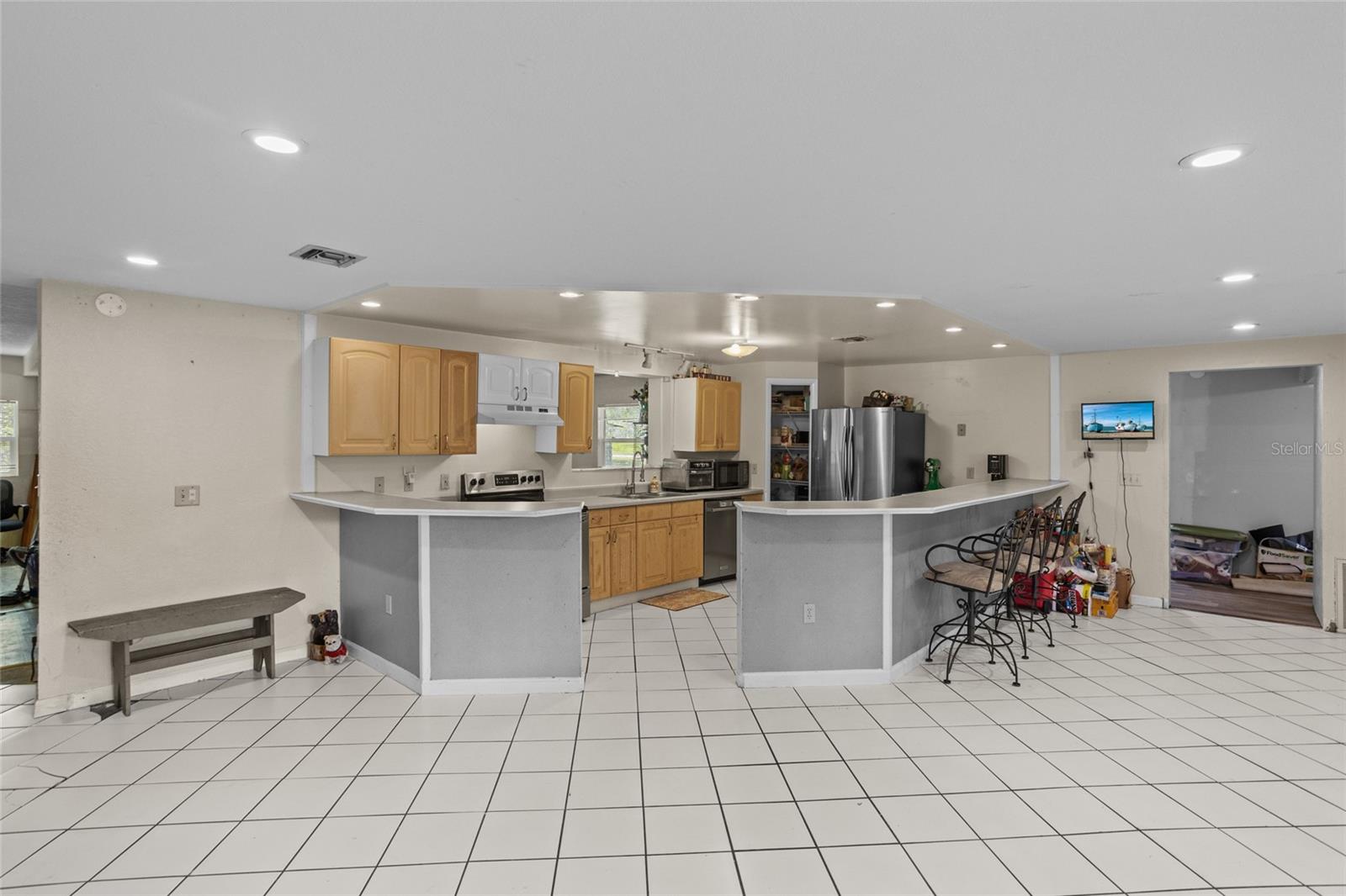Image 13 of 63 For 2323 Goodman Road