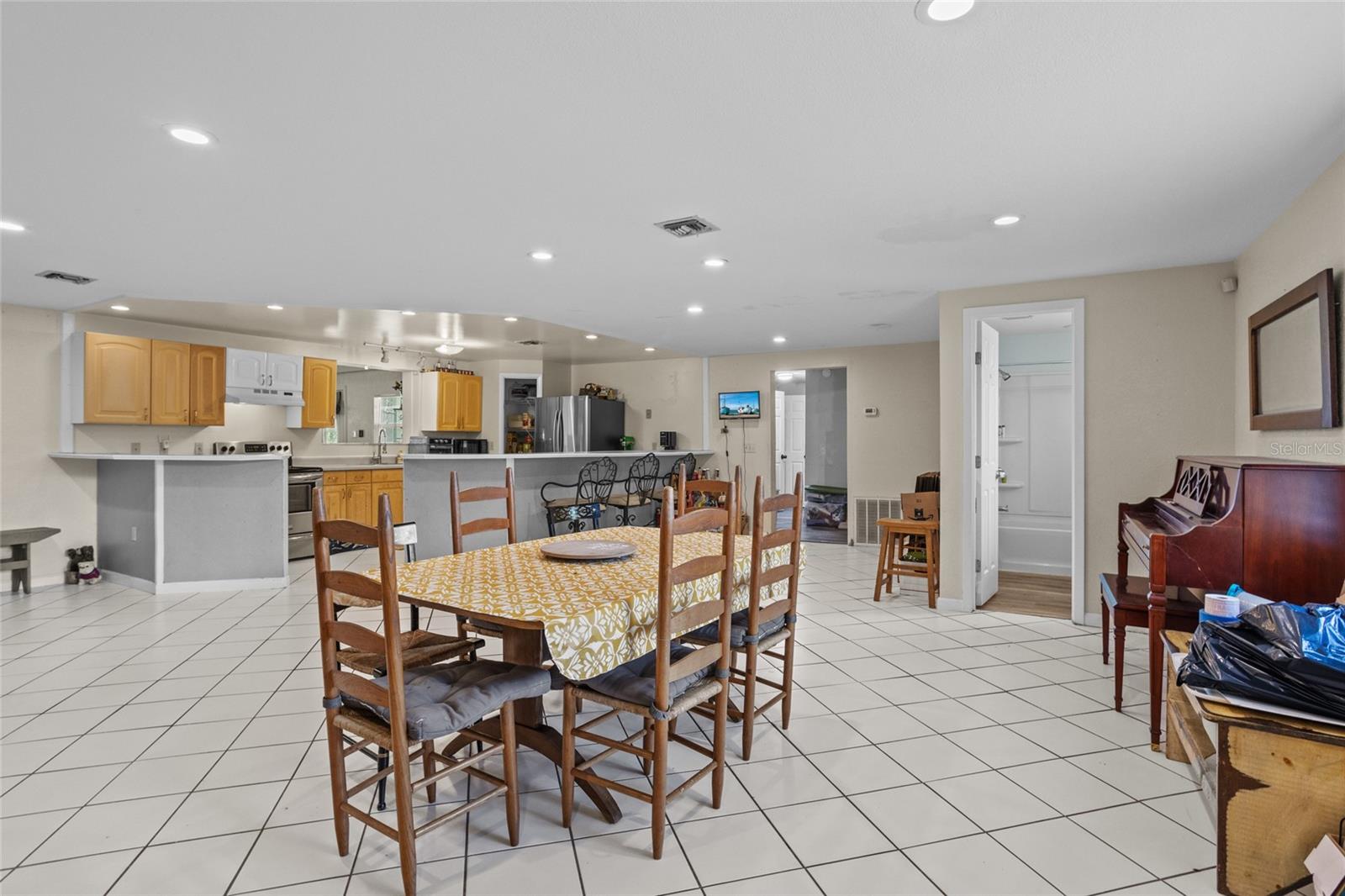 Image 15 of 63 For 2323 Goodman Road