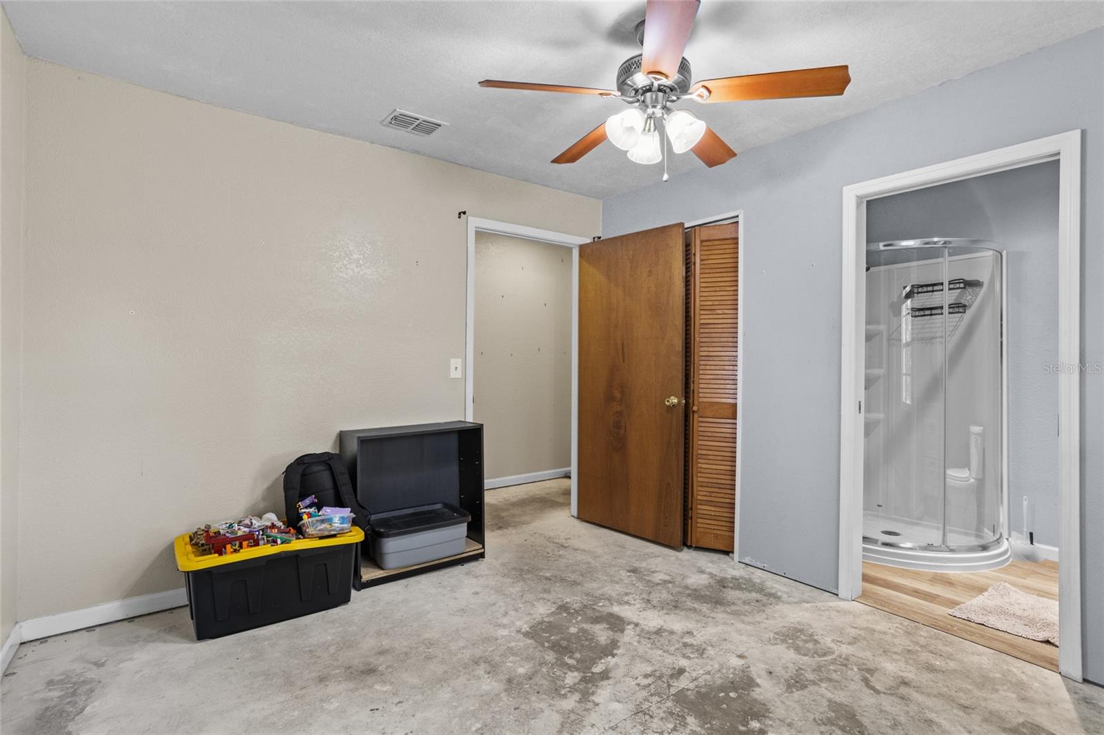 Image 33 of 63 For 2323 Goodman Road