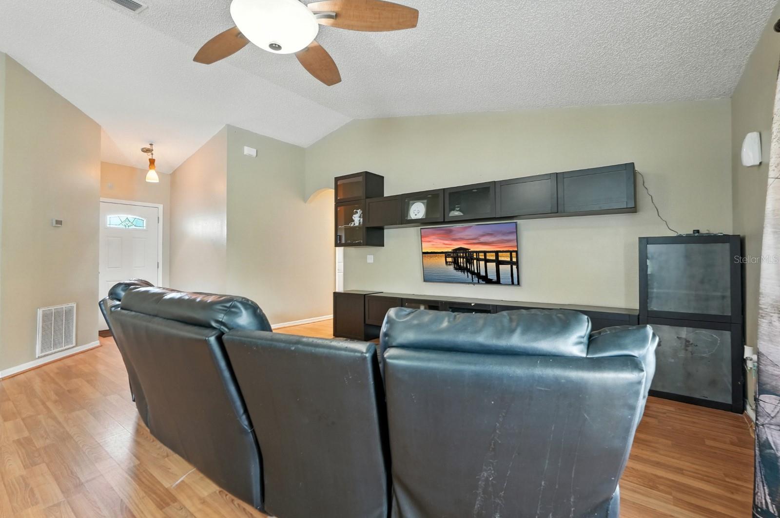 Image 10 of 39 For 3154 Lynnhaven Street