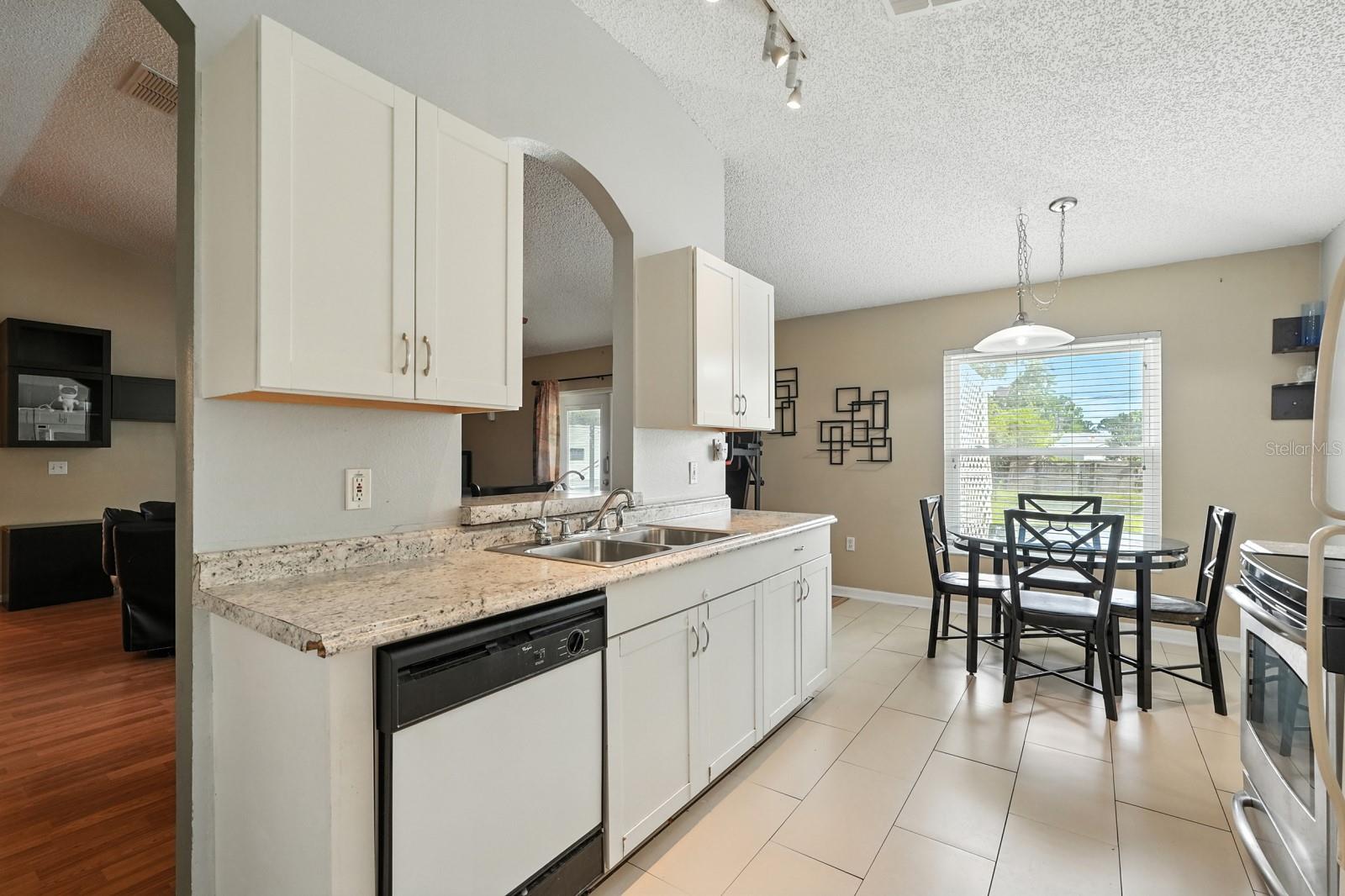 Image 17 of 39 For 3154 Lynnhaven Street