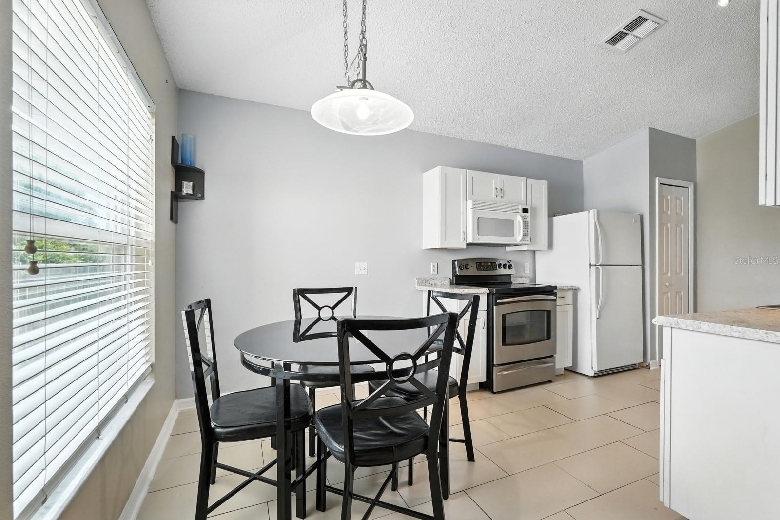 Image 18 of 39 For 3154 Lynnhaven Street