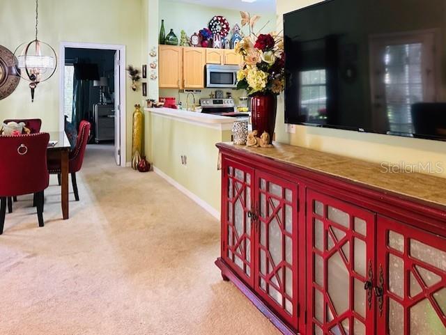 Image 5 of 20 For 970 Spring Garden Avenue 311