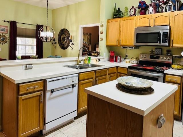 Image 7 of 20 For 970 Spring Garden Avenue 311