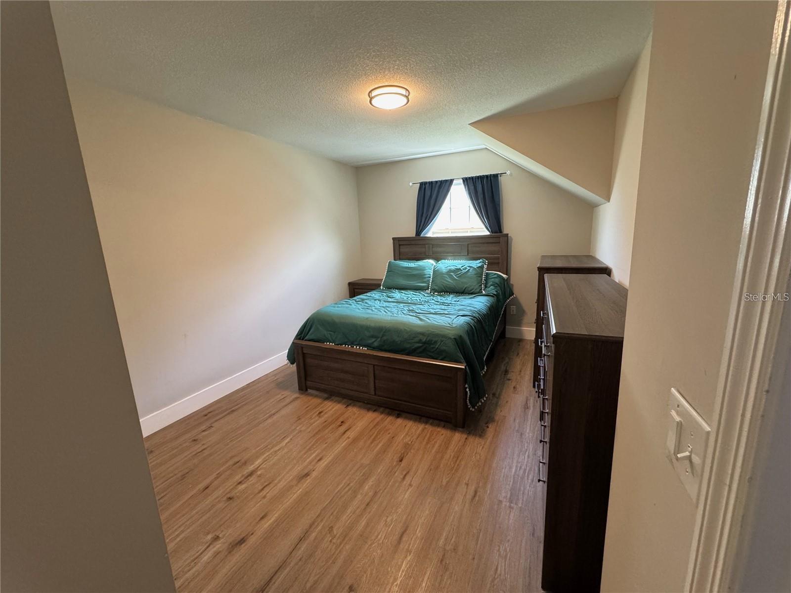 Image 13 of 34 For 508 Tracey Drive